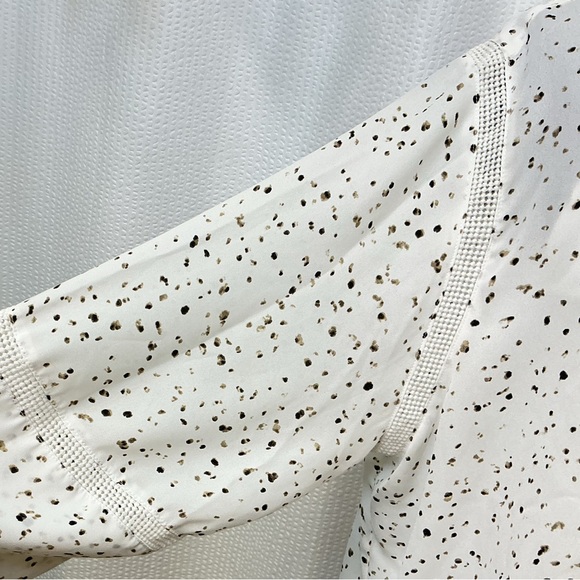 Apt. 9 Cream and Black Women's Top - Picture 5 of 11